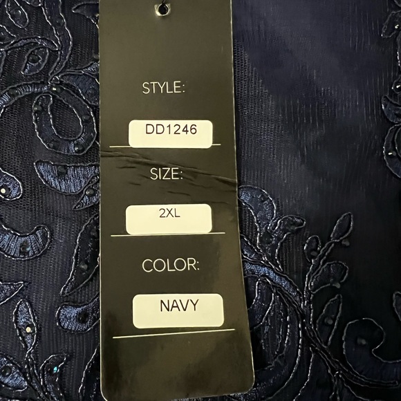 Dylan & Davids Short Sleeve Mother of the Bride Formal Dress NWT - Picture 5 of 5